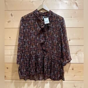 NWT Kut from the Kloth patterned blouse small